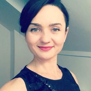 Meet your Posher, Julia